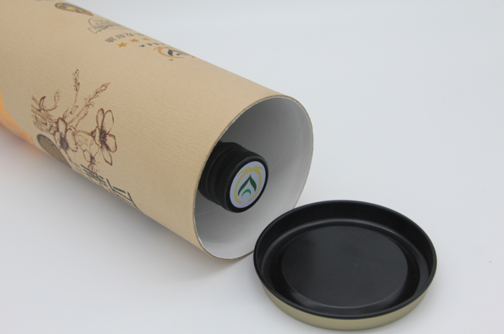 Почтовые тубусы на заказ. Экологичная упаковка. Изготовленные на заказ белые, коричневые, черные бумажные тубы. Решения для транспортных туб.