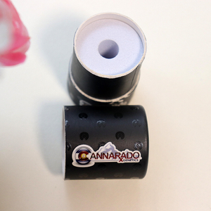 Изготовленные на заказ контейнеры для фундамента бумажного цилиндра с использованием бутылки с маслом EVA с упаковкой тубы из пенопластовой бумаги