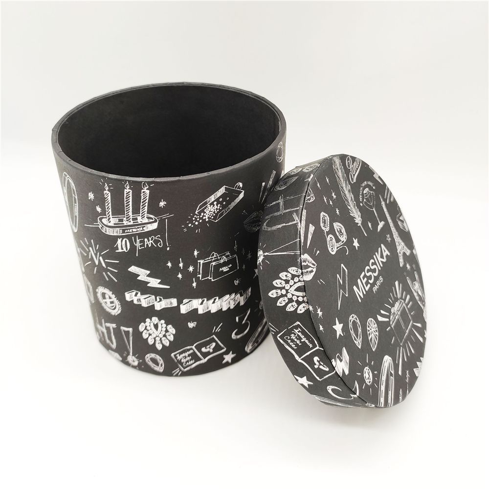 Упаковка в тубу из бумажных банок круглого цилиндра