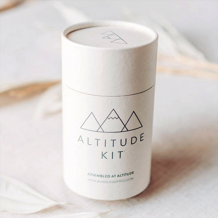 Коробка цилиндра из крафт-бумаги ручной работы, изготовленная по индивидуальному заказу для парфюмерных масляных свечей, эфирных масел, упаковочная бумажная трубка