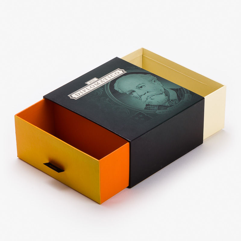 Оптовая продажа, печатная ручная работа, роскошная жесткая бумага, картон, черная простая пустая подарочная коробка с магнитной застежкой