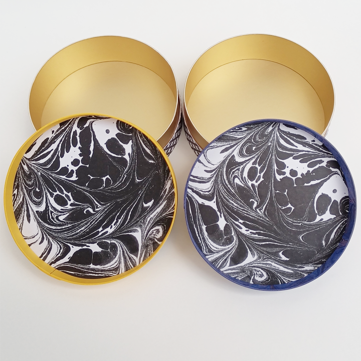 Биоразлагаемый переработанный материал. Индивидуальная печать. Крафт-твердый картон. Цилиндр. Бумажная трубка. Упаковка. Логотип Hallpack.